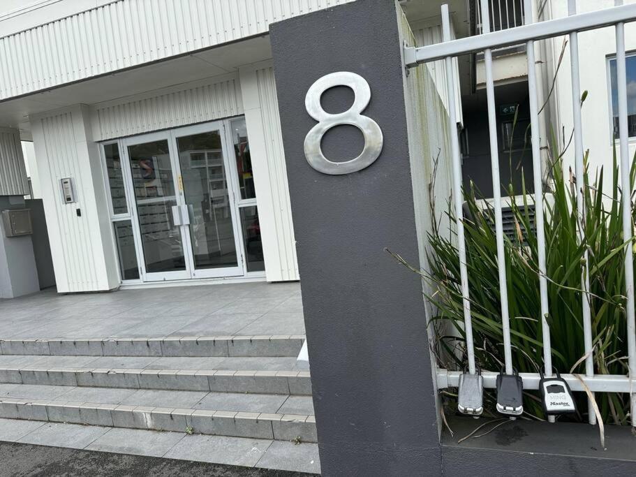 Stunning 3 Bd - 2 Bth City Apt - Pool & Carpark Auckland Exterior photo